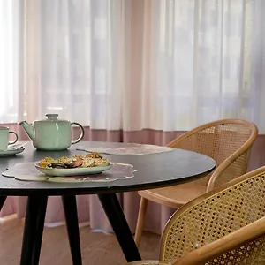 Leopoldo Apartahotel